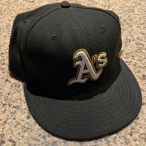 New Era 59Fifty - Oakland A’s Fitted Cap - Size 7 1/2